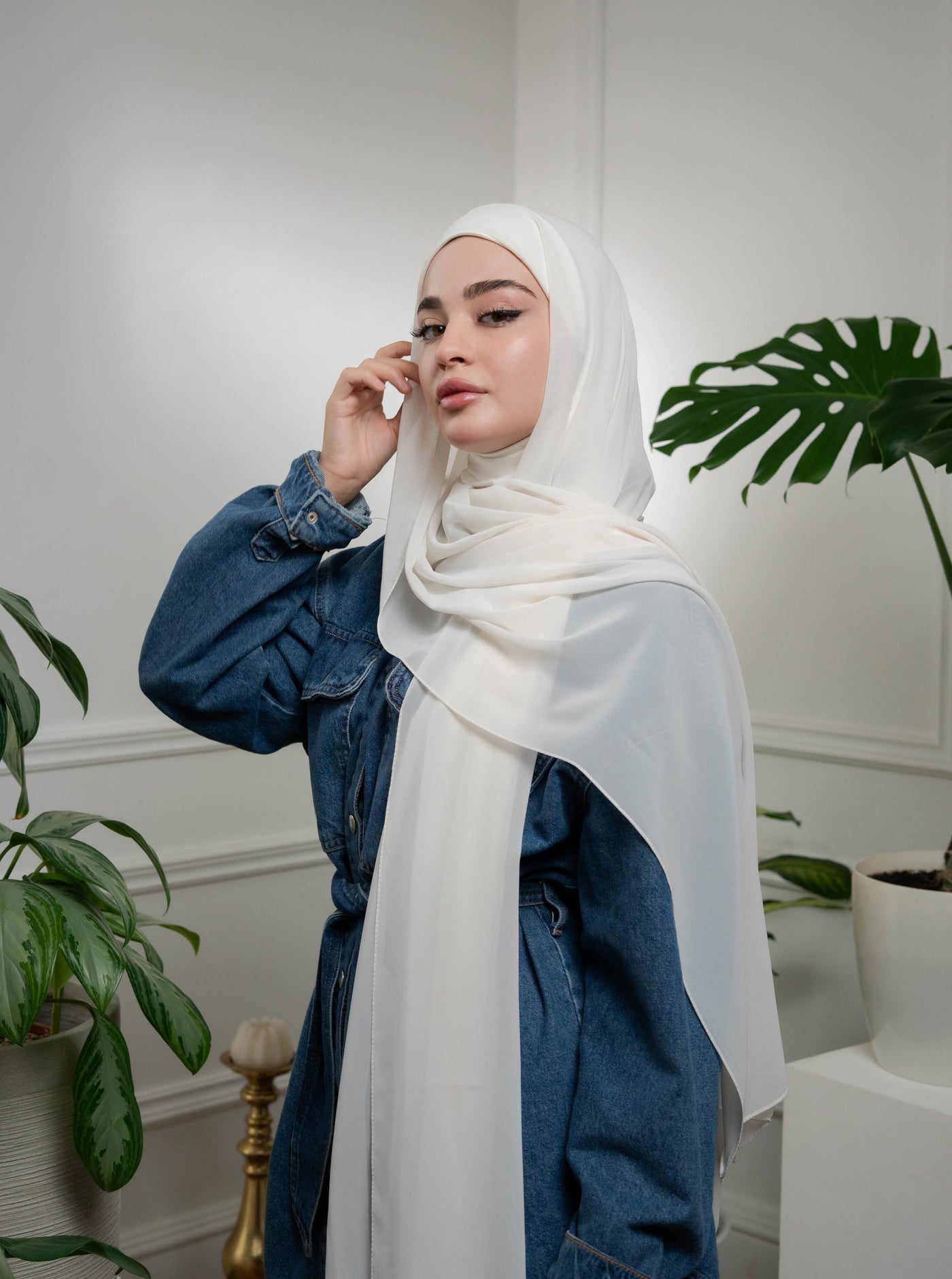 Instant Chiffon Hijab with full-coverage underscarf - white