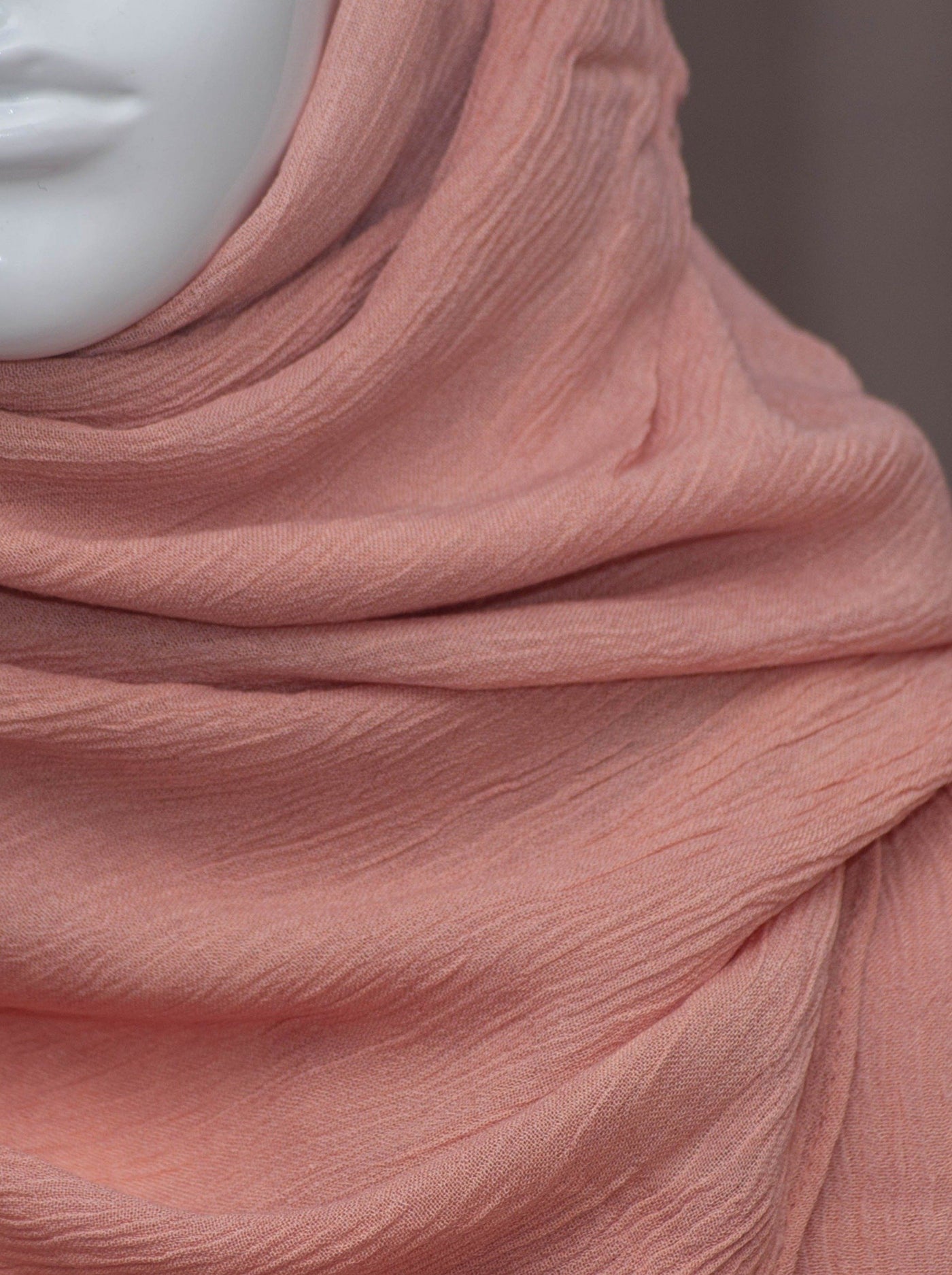 Modal crinkle scarf - coral - CHEVMON