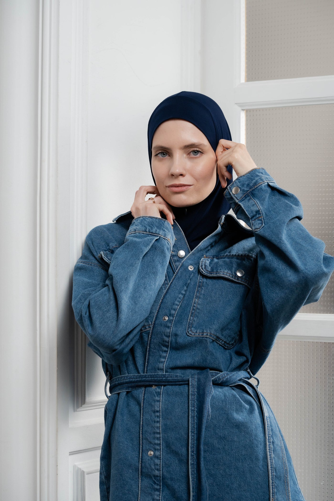 Hijab mit Reißverschluss – marineblau