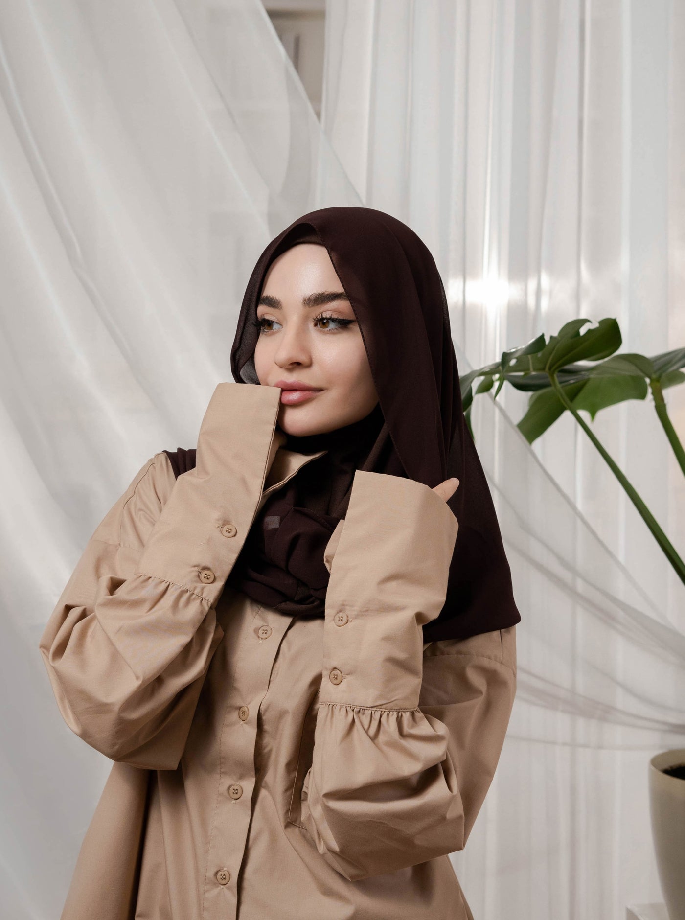 Hooded Chiffon Hijab - darkbrown