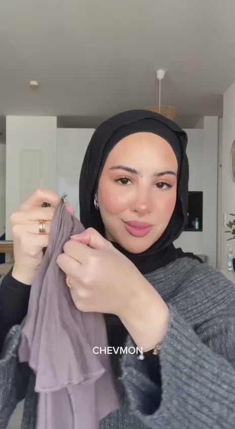 Hijab mit Reißverschluss – kaltweiß